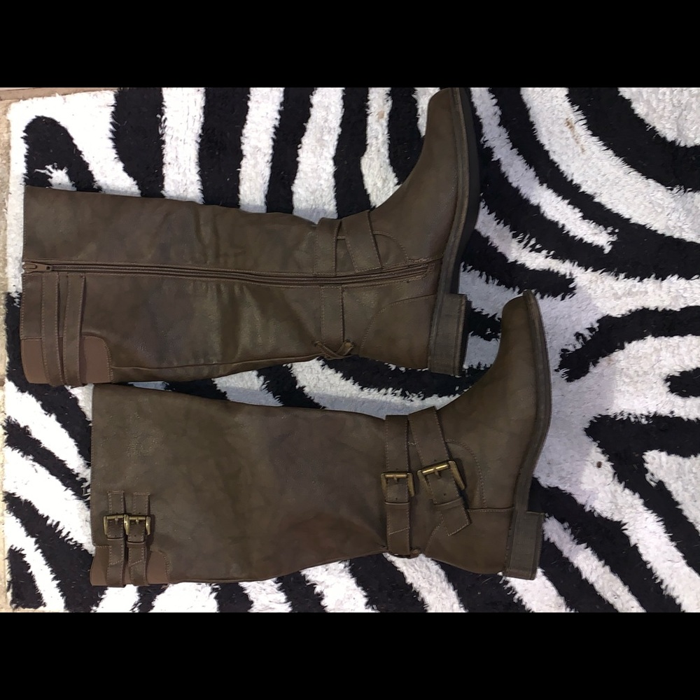 JustFab: Knee high boots. Never been worn.